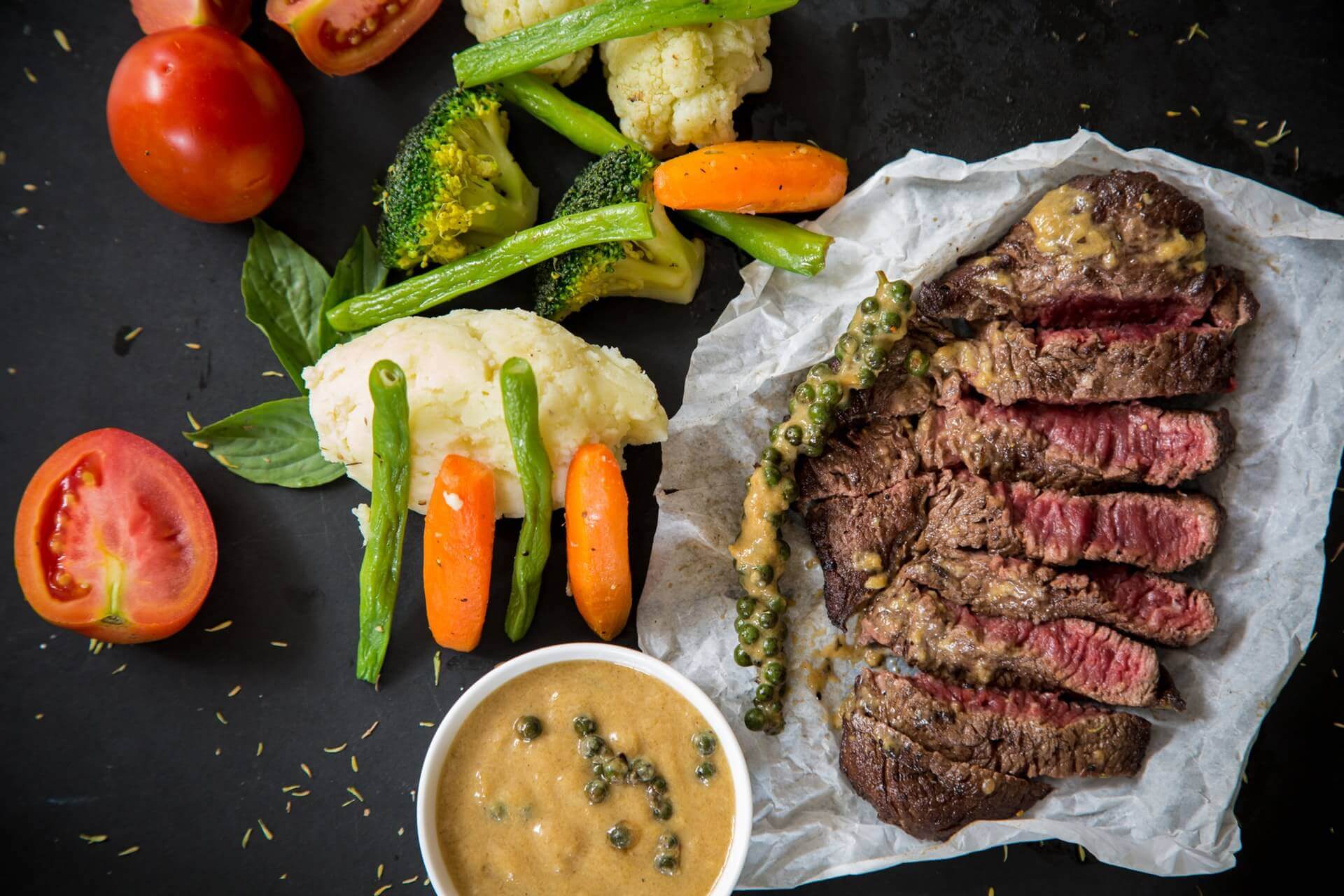 Healthy Stake Recipe With Broccoli, Carrots